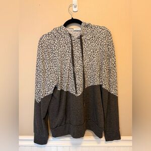 Kaileigh Gray and White Patterned Hoodie